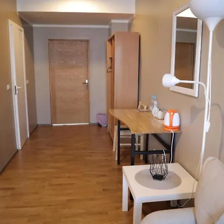 Viesnica Hotel *